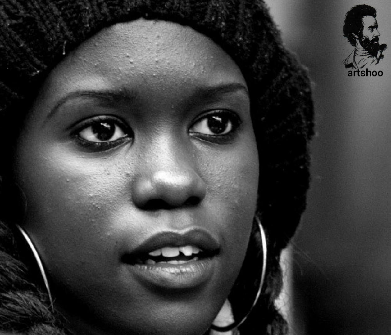 مدل سیاه قلم اورژینال